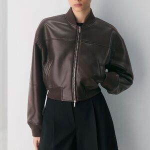 Aritzia Synergy Bomber - UnReal Leather
